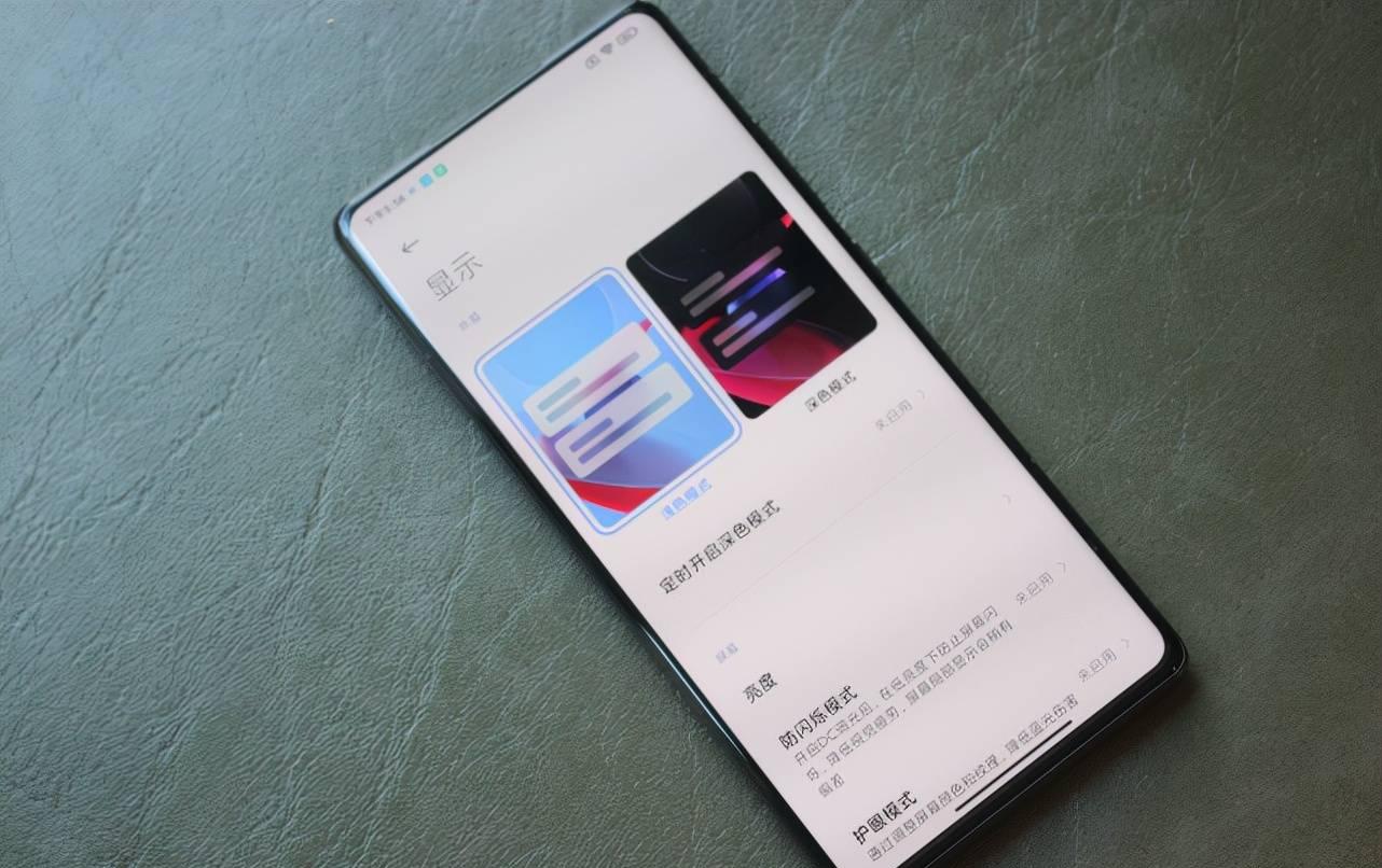 小米手机5开箱评测：性价比超高！