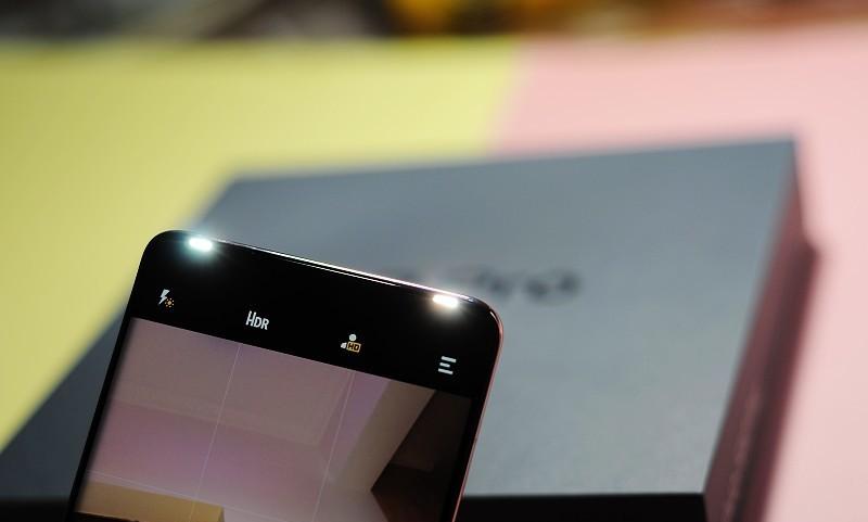 Lumia 650：颜值胜950，简单易上手！