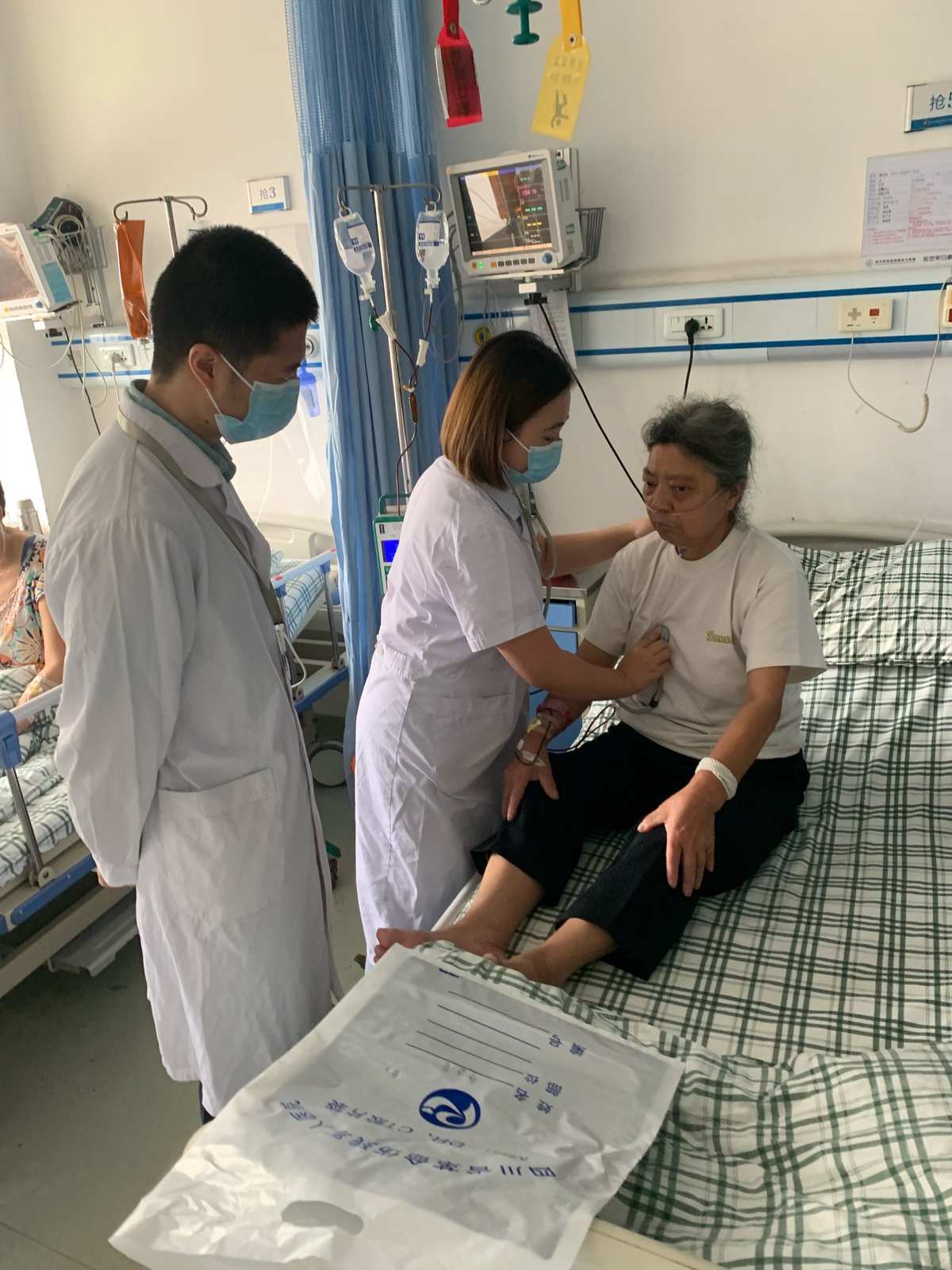胃病医院好看的医生_看胃病哪家医院好_胃病医院前三名