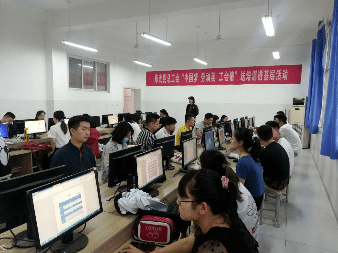 linux培训班多少钱_linux专业培训班_linux培训班