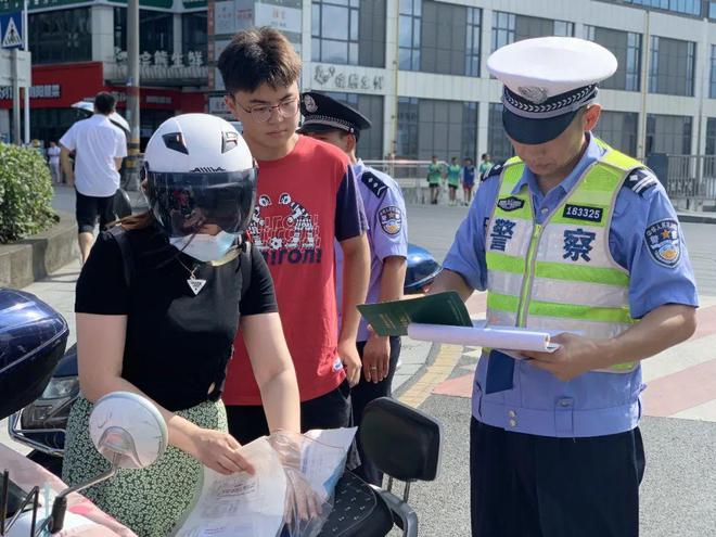 公安局交巡警是干啥的_公安局交警_汶上交警和公安局