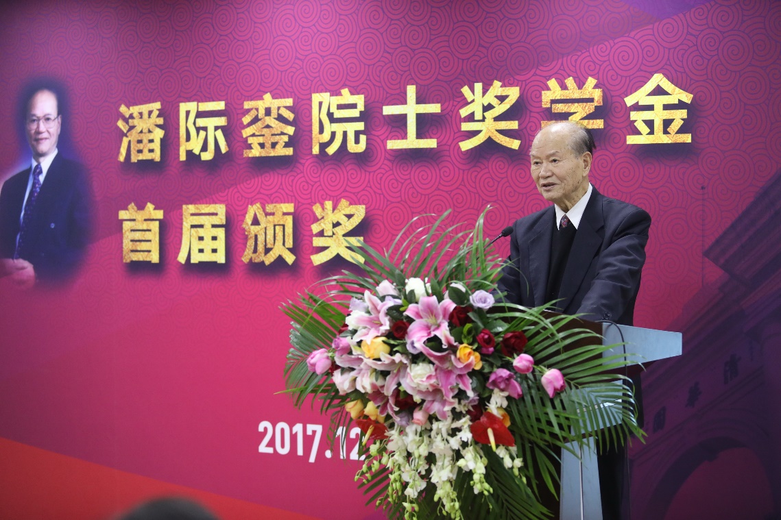 船舶dwt代表什么单位_船舶dwt在哪个证书上_dwt船舶