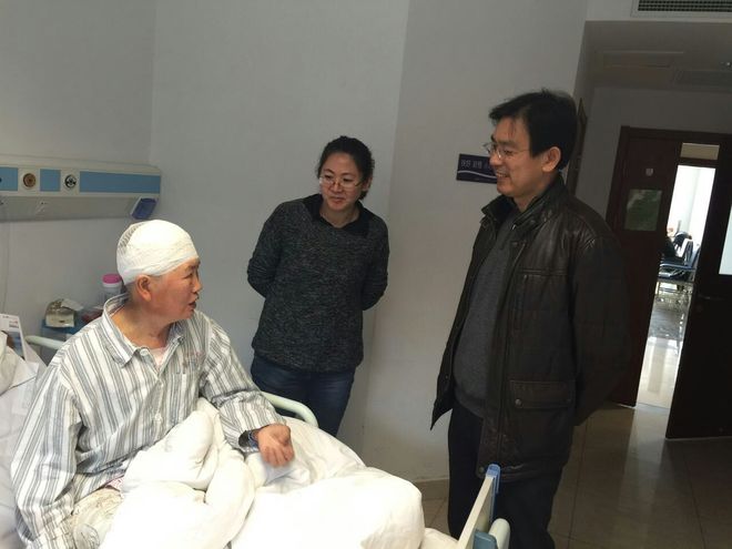 康复主任胃病中心李主任医生_康复主任胃病中心李主任医师_康复中心李主任胃病
