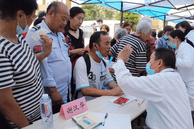 北京朝阳区第二医院：医护团队，以爱心和责任，守护患者健康之路