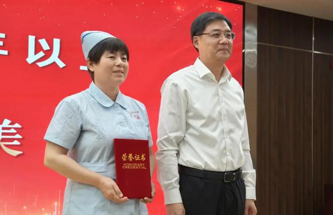 朝阳附近的妇幼医院_朝阳妇幼附近医院电话_朝阳妇幼在哪