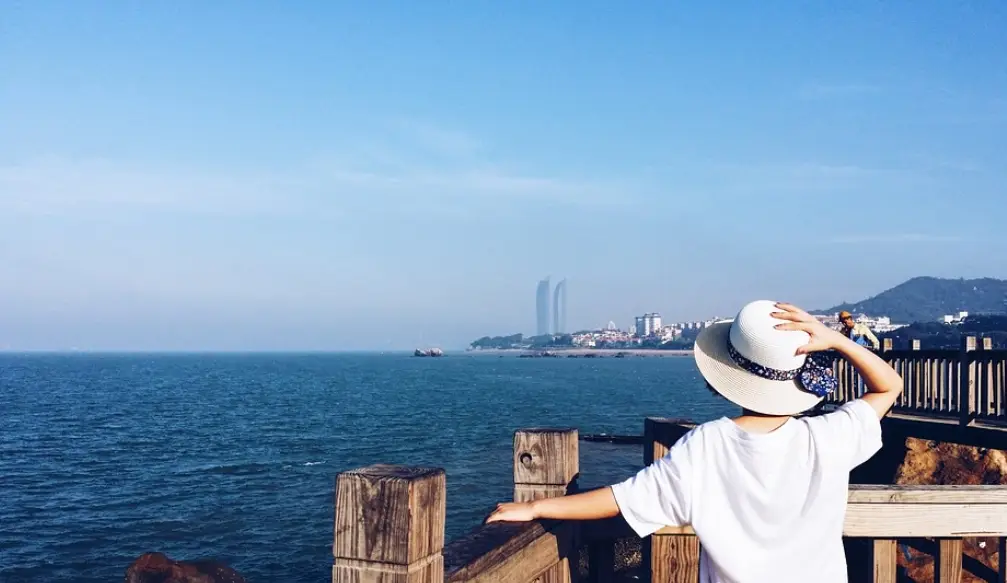 lounge是什么牌子_launge_lounge酒吧的概念是啥