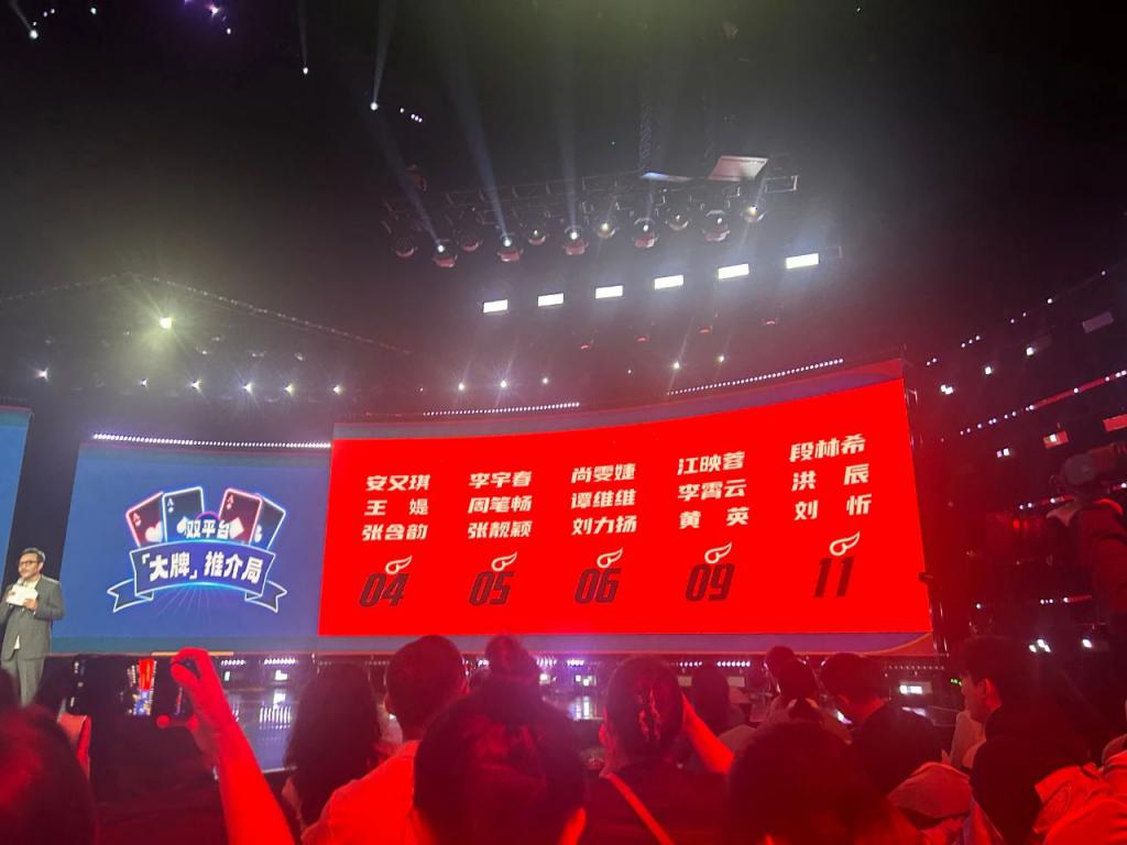 ecshop模板网_精品简历模板网_第一ppt模板网