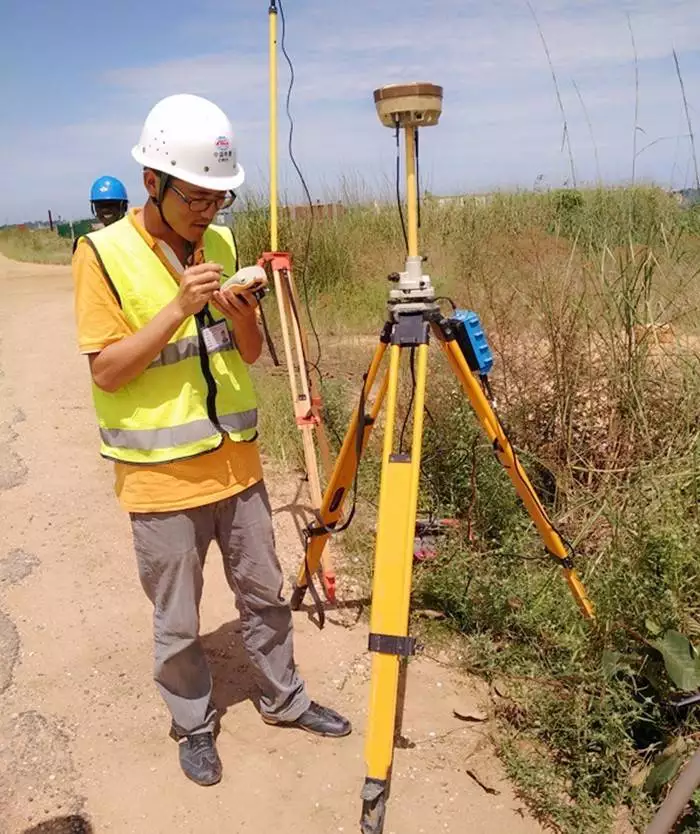 工地gps定位仪使用方法_gps工地定位仪器叫什么_工地gps定位仪