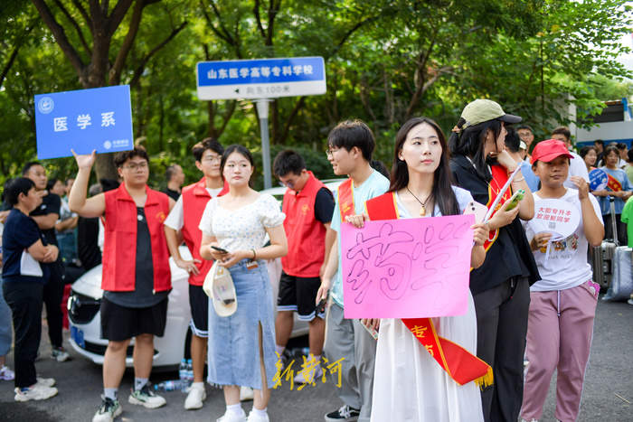 居民身份证条例实施细则是_居民身份证实施条例_居民身份证管理法